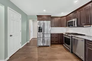 4079 Erin Ct, Pleasant Lake, MI 49272 - Photo 12