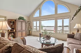 695 Pearl Beach Dr S, Coldwater, MI 49036 - Photo 10