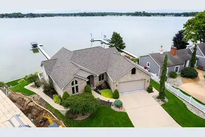 695 Pearl Beach Drive S, Coldwater, MI 49036 - Photo 6