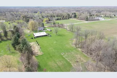 975 Elliott Road, Fowlerville, MI 48836 - Photo 36