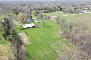 975 Elliott Rd, Fowlerville, MI 48836 - Photo 36