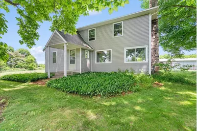 975 Elliott Road, Fowlerville, MI 48836 - Photo 2