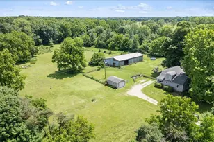 975 Elliott Rd, Fowlerville, MI 48836 - Photo 54
