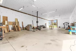 975 Elliott Rd, Fowlerville, MI 48836 - Photo 40