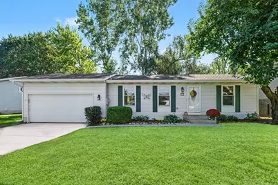 918 N Park Court NE, Grand Rapids, MI 49525 - Photo 1