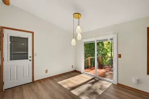 918 N Park Ct NE, Grand Rapids, MI 49525 - Photo 12