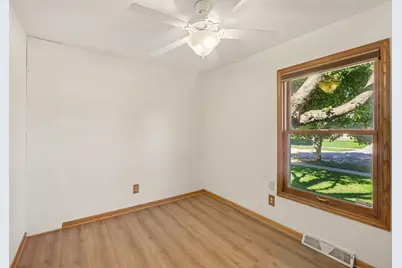 918 N Park Court NE, Grand Rapids, MI 49525 - Photo 16