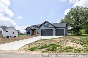 11339 Bancroft Wy SE, Alto, MI 49302 - Photo 4