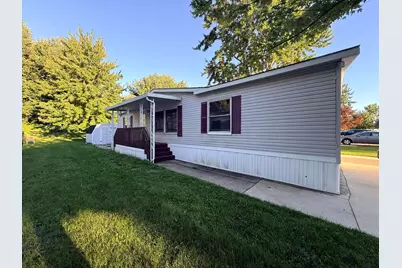 4484 Gardens Boulevard NW, Grand Rapids, MI 49534 - Photo 2