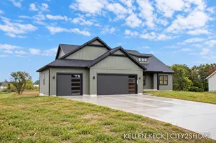 11338 Bancroft Wy SE, Alto, MI 49302 - Photo 4