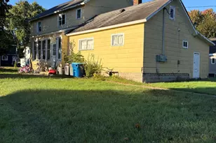 409 4th St, Ludington, MI 49431 - Photo 2