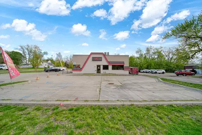 221 W Prospect Street, Jackson, MI 49203 - Photo 2