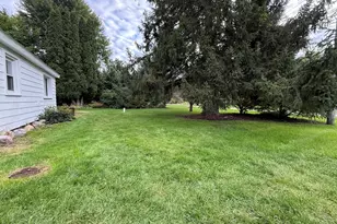 305 E Elizabeth St, Albion, MI 49224 - Photo 6