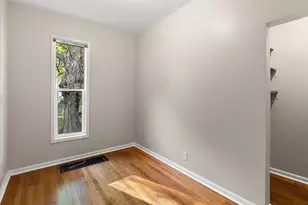 1758 Coit Ave NE, Grand Rapids, MI 49505 - Photo 32