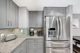 103 Campau Cir NW, Grand Rapids, MI 49503 - Photo 10