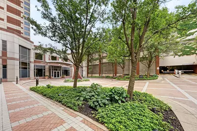 103 Campau Circle NW #1911, Grand Rapids, MI 49503 - Photo 4