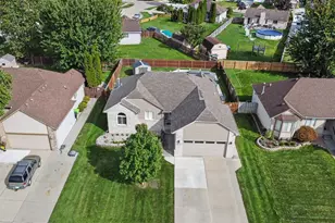 48680 Wheatfield St, Chesterfield, MI 48051 - Photo 24
