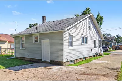 21 Frontenac Street SE, Wyoming, MI 49548 - Photo 24