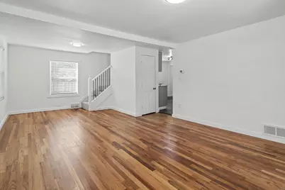 21 Frontenac Street SE, Wyoming, MI 49548 - Photo 6