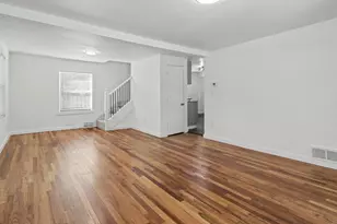 21 Frontenac St SE, Wyoming, MI 49548 - Photo 6