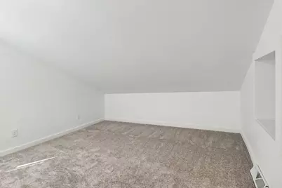 21 Frontenac Street SE, Wyoming, MI 49548 - Photo 16