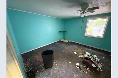 1055 Hall Street, Benton Harbor, MI 49022 - Photo 10