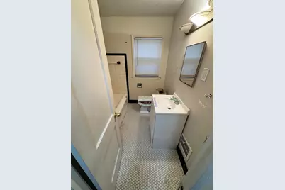 18965 Elkhart Street, Harper Woods, MI 48225 - Photo 8
