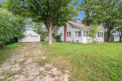7902 Lovers Lane, Portage, MI 49002 - Photo 2