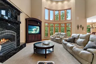 175 Victorian Hills Dr, Okemos, MI 48864 - Photo 8