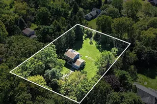 2705 Jennings Rd, Whitmore Lake, MI 48189 - Photo 2