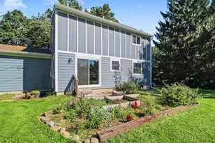 2705 Jennings Rd, Whitmore Lake, MI 48189 - Photo 22