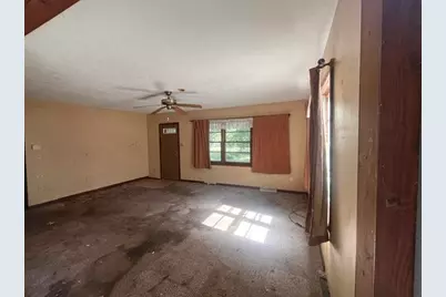 337 N Weber Road, Muskegon, MI 49445 - Photo 8