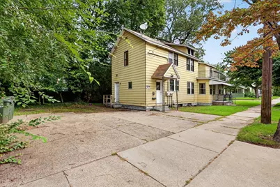 190 W Dale Avenue, Muskegon, MI 49441 - Photo 1