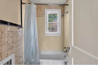 190 W Dale Avenue, Muskegon, MI 49441 - Photo 24