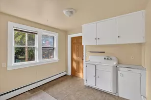 190 W Dale Ave, Muskegon, MI 49441 - Photo 22