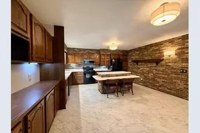 5012 Tressa Drive, Lansing, MI 48910 - Photo 4