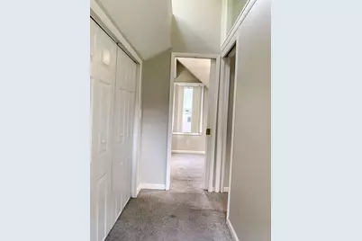 21517 Jacksonville Street, Farmington Hills, MI 48336 - Photo 16