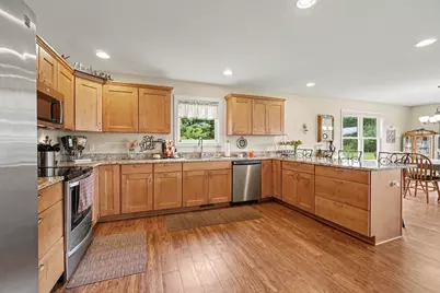 2133 S Van Kal Street, Kalamazoo, MI 49009 - Photo 4