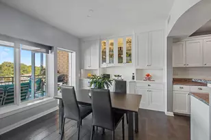 815 Wells St, South Haven, MI 49090 - Photo 8