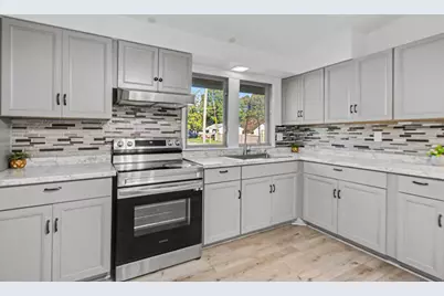 535 Riverside Drive, Battle Creek, MI 49015 - Photo 10