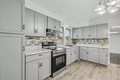 535 Riverside Drive, Battle Creek, MI 49015 - Photo 8