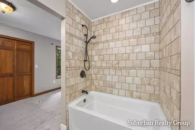 3976 Honeywood Court SW, Grandville, MI 49418 - Photo 32