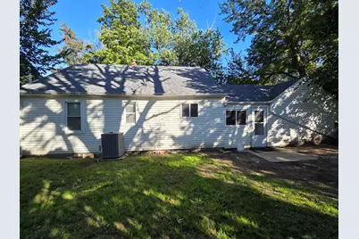 2953 Chiswick Avenue SW, Wyoming, MI 49509 - Photo 2