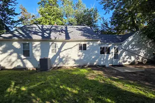 2953 Chiswick Ave SW, Wyoming, MI 49509 - Photo 2