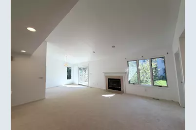 1924 Hidden Oak Court SE, Kentwood, MI 49546 - Photo 8