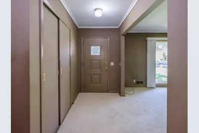 2906 Sunnycrest Drive, Kalamazoo, MI 49048 - Photo 2