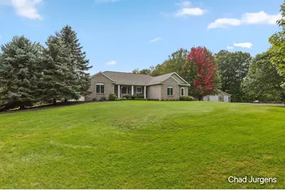 4970 Rosewood Street, Hudsonville, MI 49426 - Photo 2