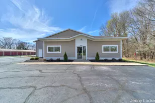 3015 S Brooks Rd, Muskegon, MI 49444 - Photo 1