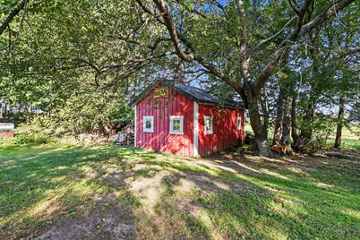 10521 Old Highway 99, Montague, MI 49437 - Photo 34