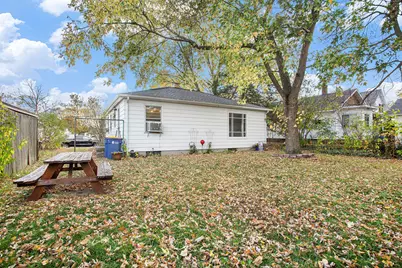 513 Julia Street NE, Grand Rapids, MI 49505 - Photo 12